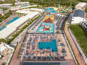 Caretta Paradise Resort & WaterPark